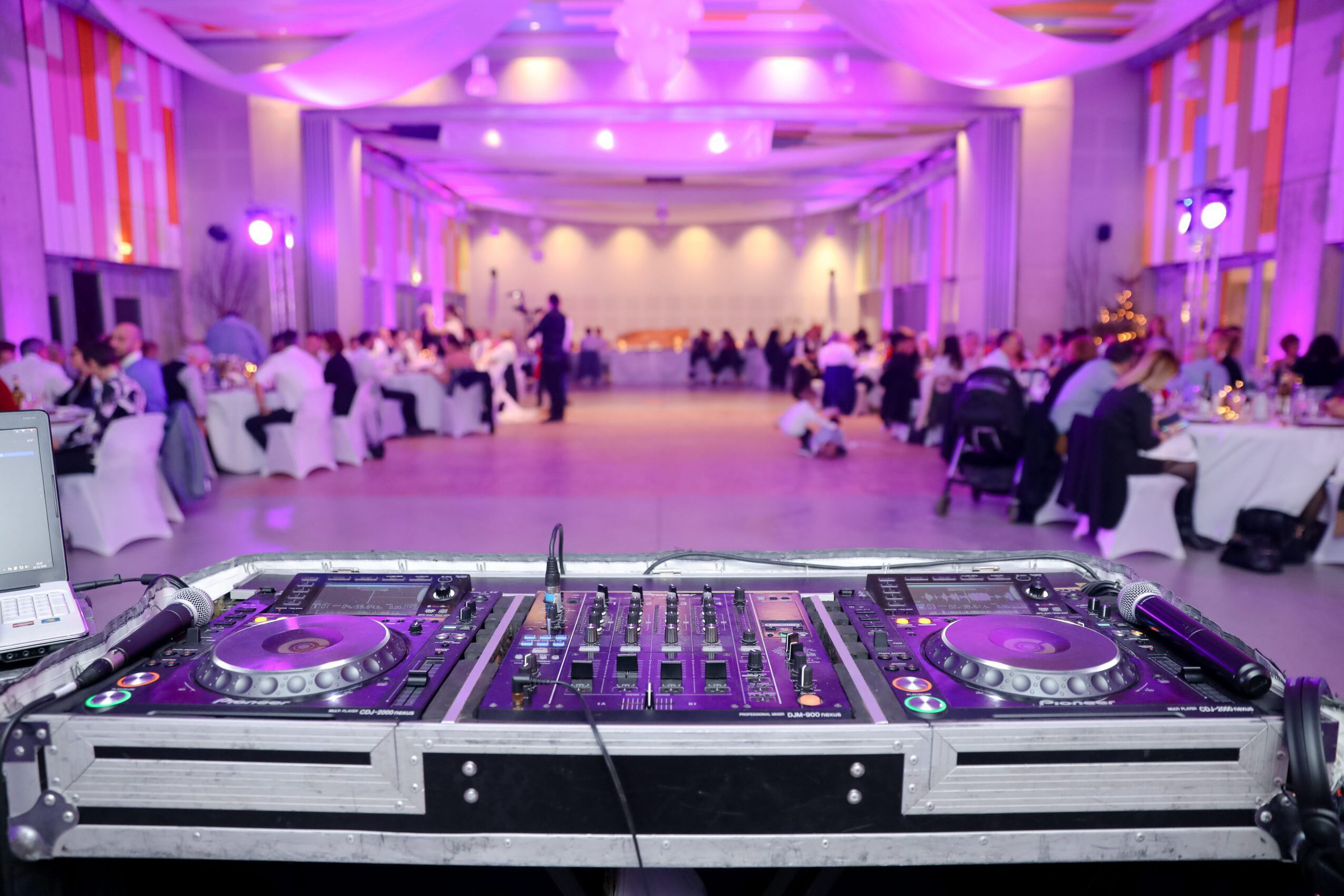 Mäx Events Veranstaltungstechnik für Hochzeiten